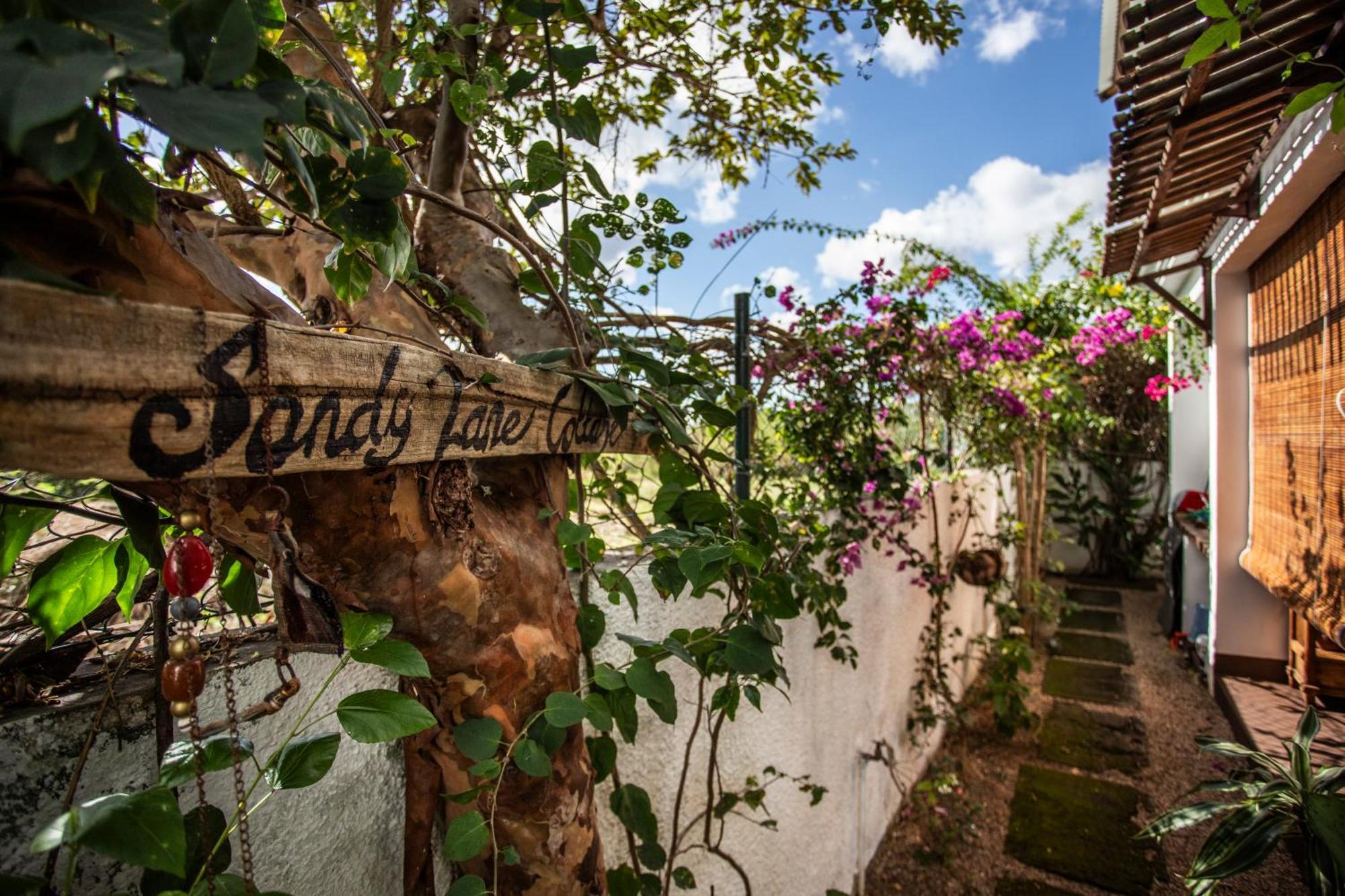 Sandy Lane Cottage Tamarin Extérieur photo